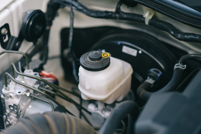 Tesla Replacing brake fluid